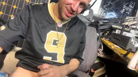 Snapshot of son_e_blacc chatting on 01/17/25, 06:26 Soni online show from 01/17/25, 06:26