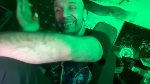 Snapshot of son_e_blacc chatting on 02/07/25, 07:50 Soni online show from 02/07/25, 07:50