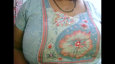 Snapshot of soni88888 chatting on 12/03/24, 02:27 soni88888 online show from 12/03/24, 02:27