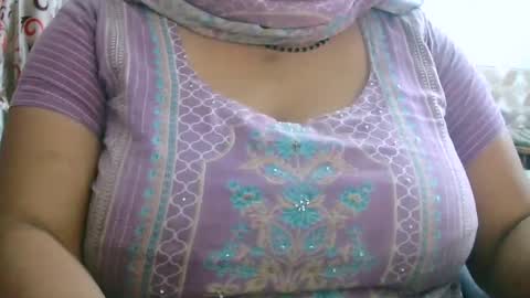 Snapshot of soni88888 chatting on 12/09/24, 11:47 soni88888 online show from 12/09/24, 11:47