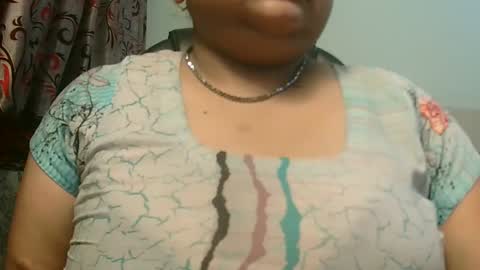 Snapshot of soni88888 chatting on 03/01/25, 12:39 soni88888 online show from 03/01/25, 12:39