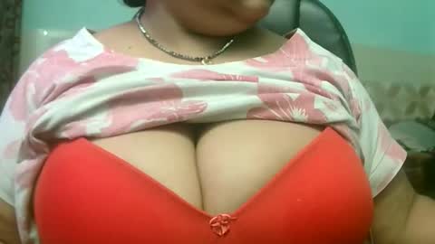 Snapshot of soni88888 chatting on 10/04/25, 08:34 soni88888 online show from 10/04/25, 08:34