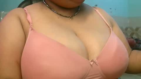 Snapshot of soni88888 chatting on 02/17/26, 08:11 soni88888 online show from 02/17/26, 08:11