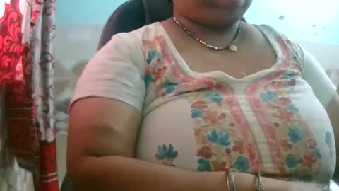 Snapshot of soni88888 chatting on 02/18/26, 04:08 soni88888 online show from 02/18/26, 04:08