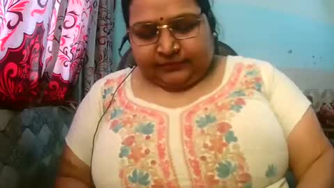 Snapshot of soni88888 chatting on 03/18/26, 06:05 soni88888 online show from 03/18/26, 06:05