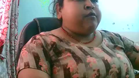 Snapshot of soni88888 chatting on 04/14/26, 11:05 soni88888 online show from 04/14/26, 11:05