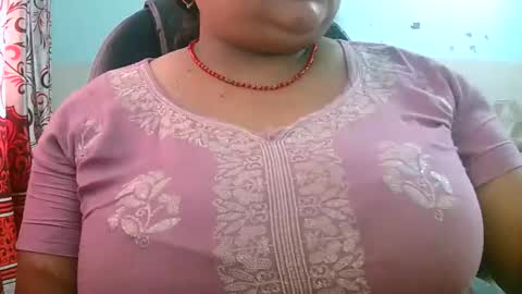 Snapshot of soni88888 chatting on 04/16/26, 03:40 soni88888 online show from 04/16/26, 03:40