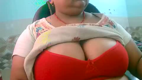 Snapshot of soni88888 chatting on 04/23/26, 05:41 soni88888 online show from 04/23/26, 05:41