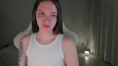 sonia_moon_ online show from 12/04/24, 01:14