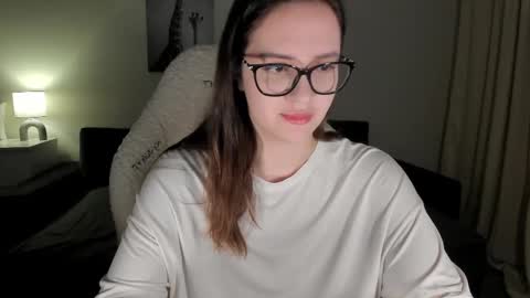 sonia_moon_ online show from 03/05/25, 01:21