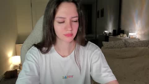 Snapshot of sonia_moon_ chatting on 10/13/25, 02:22 sonia_moon_ online show from 10/13/25, 02:22