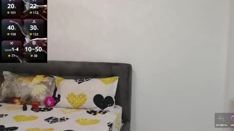 Snapshot of sonia_secret27 chatting on 09/30/25, 05:23 sonia online show from 09/30/25, 05:23