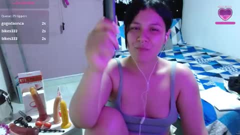 Snapshot of soniafuckboobs chatting on 12/06/24, 11:14 soniafuckboobs online show from 12/06/24, 11:14