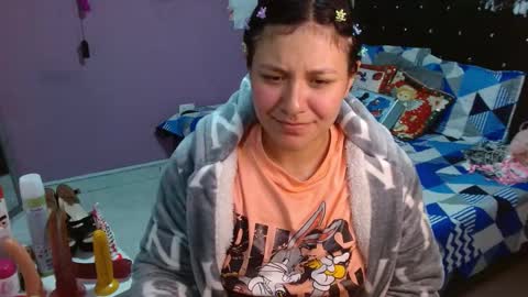 sonialatin69 online show from 12/19/24, 05:29