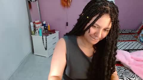sonialatin69 online show from 01/07/25, 12:20