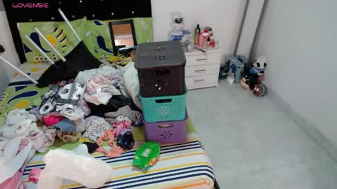 sonialatin69 online show from 06/02/26, 03:03