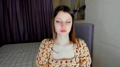 Snapshot of soninex chatting on 11/14/25, 03:44 SoniNex online show from 11/14/25, 03:44