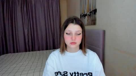 Snapshot of soninex chatting on 11/25/25, 03:23 SoniNex online show from 11/25/25, 03:23