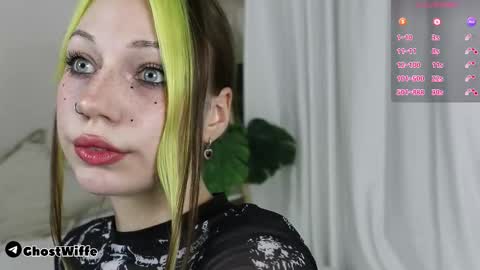 Your ghost wife online show from 10/13/25, 07:36