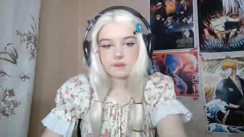 Snapshot of sonwosick chatting on 03/19/26, 05:17 Mila online show from 03/19/26, 05:17