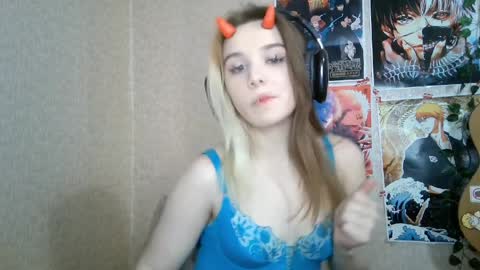 Snapshot of sonwosick chatting on 04/04/26, 05:10 Mila online show from 04/04/26, 05:10