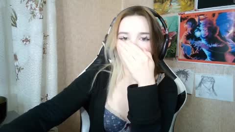 Snapshot of sonwosick chatting on 04/12/26, 06:02 Mila online show from 04/12/26, 06:02