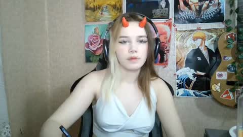 Snapshot of sonwosick chatting on 04/18/26, 05:17 Mila online show from 04/18/26, 05:17