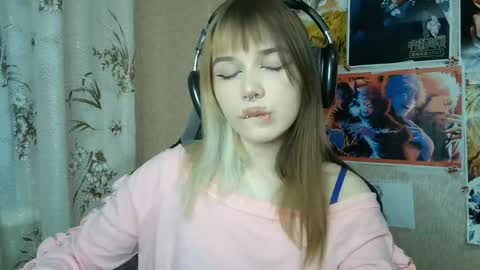 Snapshot of sonwosick chatting on 06/04/26, 04:13 Mila online show from 06/04/26, 04:13
