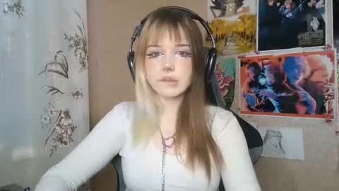 Snapshot of sonwosick chatting on 06/12/26, 03:11 Mila online show from 06/12/26, 03:11