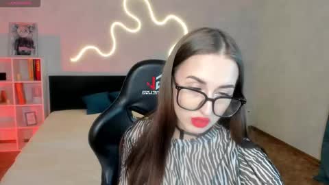 sony_mayy online show from 10/16/25, 01:39