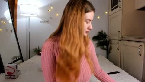 Snapshot of sonya_baby chatting on 02/12/25, 03:38 SONIA online show from 02/12/25, 03:38