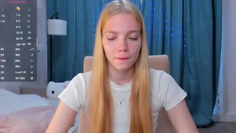 Sofia online show from 05/19/26, 07:04