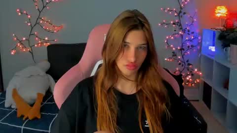 Sonya online show from 07/17/26, 12:34