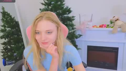 Snapshot of sookonstellita chatting on 12/11/24, 09:34 Litta online show from 12/11/24, 09:34