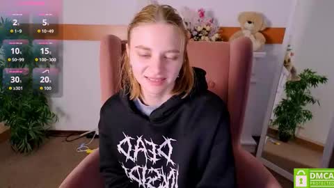 Litta online show from 12/15/25, 10:36