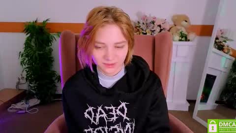 Snapshot of sookonstellita chatting on 02/04/26, 12:27 Litta online show from 02/04/26, 12:27
