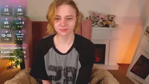 Snapshot of sookonstellita chatting on 03/29/26, 12:43 Litta online show from 03/29/26, 12:43