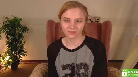 Snapshot of sookonstellita chatting on 04/03/26, 11:47 Litta online show from 04/03/26, 11:47