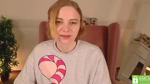 Snapshot of sookonstellita chatting on 04/11/26, 11:20 Litta online show from 04/11/26, 11:20