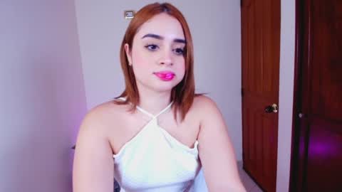 Snapshot of soph1a_roy chatting on 03/28/26, 03:00 Sophia Roy online show from 03/28/26, 03:00