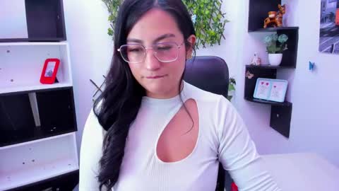Snapshot of sophi_hardd chatting on 02/21/26, 04:19 sophi_hardd online show from 02/21/26, 04:19