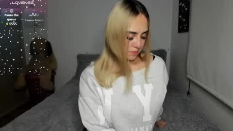 Sofi online show from 03/04/25, 02:06