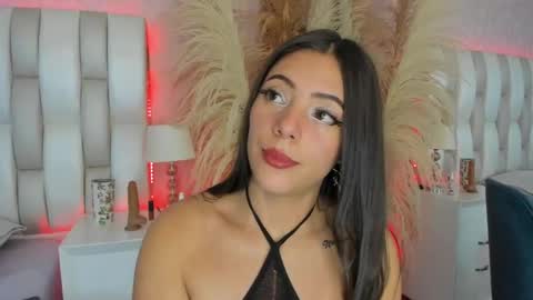 Snapshot of sophi_rae chatting on 04/21/26, 08:34 Sophi Rae online show from 04/21/26, 08:34