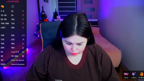 sophia__olsen online show from 12/20/24, 06:40