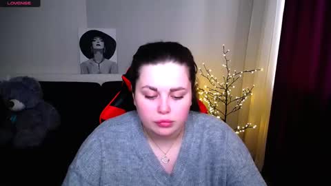 sophia__olsen online show from 02/28/25, 09:47