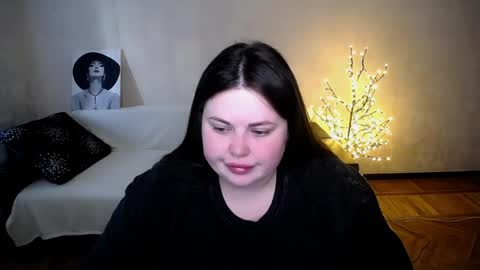 sophia__olsen online show from 05/22/26, 05:36