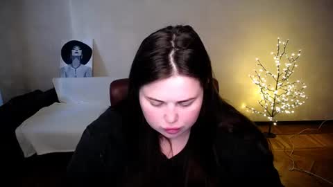 Snapshot of sophia__olsen chatting on 06/24/26, 06:12 sophia__olsen online show from 06/24/26, 06:12