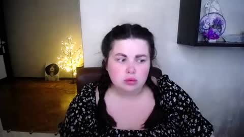 Snapshot of sophia__olsen chatting on 06/28/26, 05:57 sophia__olsen online show from 06/28/26, 05:57