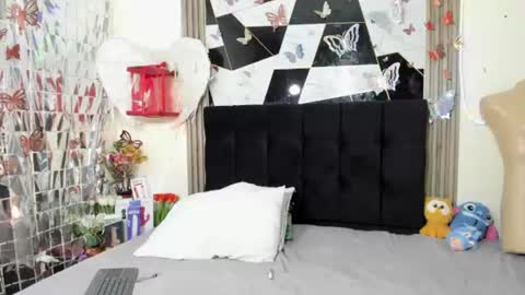 Sophia online show from 06/14/26, 03:19