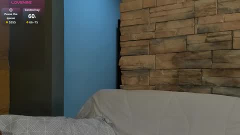 Sophia online show from 10/11/25, 12:04